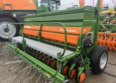 Outlander отваря предварителна регистрация · TechNode