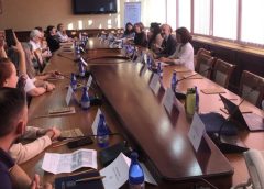 Секторът на електрониката в Китай изпреварва банкирането с пазарна капитализация на дял от А