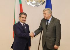 Клубът на БВП на Китай от трилиони юана се разширява, докато инвестициите в общественото благосъстояние продължават да растат