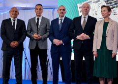 Alibaba обединява марката големи модели под Qwen · TechNode