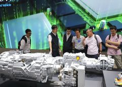 ZF очаква 33% глобален пазарен дял в шасито до 2030 г.