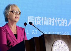 Китай ще насърчава вноса на висококачествени потребителски услуги: министър