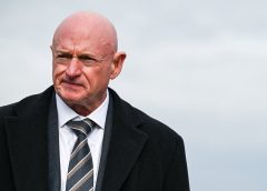 ФБР разследва депутати от Демократическата партия, които са предупредили американските военни за незаконни заповеди