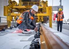 Започва полагане на коловози по железопътната линия Анхуей, за да се свърже по-добре регионът на делтата на река Яндзъ