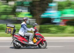 Нови правила за сектора за доставка на храна