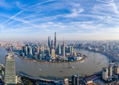 Твърдата позиция за отваряне печели похвала