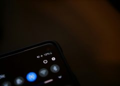 Китайски производител регистрира смартфон с батерия от 10 000 mAh