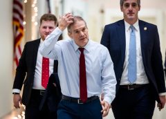 Джак Смит казва на американските законодатели, че екипът му е имал „доказателство извън разумно съмнение“ срещу Тръмп