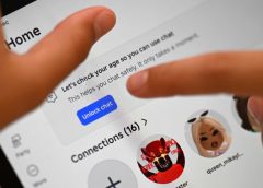 Забраната на социалните медии в Австралия предлага път между излишеството и бездействието