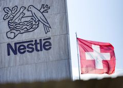 Изтеглянето на формулата на Nestle разтърсва малайзийските родители: „на кого ще се доверим?“