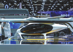 Масивни бонуси в края на годината в китайски интернет, технологични компании