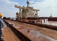 Първата партида желязна руда Simandou пристига в Китай