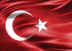 Гневът на групите за защита на правата, тъй като тялото на жена без глава беше намерено в кофата за боклук в Истанбул