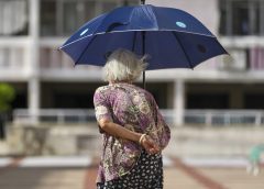 Хонконгската организация за защита на потребителите настоява за по-добри услуги за възрастни след 9 206 жалби