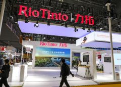 Rio Tinto натоварва китайски доставки за глобален добив