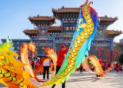 Хохот е домакин на съвременния храмов панаир на Пролетния фестивал