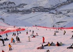 Големите ски курорти придобиват силна популярност в Алтай, Синдзян