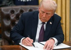 Тръмп се стреми да ограничи правните възможности за държавни служители да оспорват уволнение