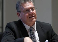 ЕС е твърде бавен, за да действа, докато Китай пренаписва глобалните търговски правила, предупреждава шефът на търговията Шефчович