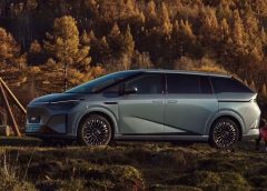 2026 XPeng X9 Изцяло електрически MPV, готов за пускане на пазара на 2 март: Седемместният EV с най-голям пробег в света