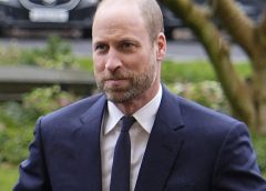 Принц Уилям посещава Саудитска Арабия, докато Обединеното кралство търси по-дълбоки икономически връзки