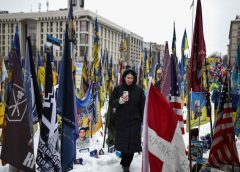 Украйна призовава Китай да играе “критична” роля за мира, докато войната навлиза в петата година