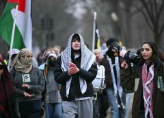 Тръмп стартира своя „борд на мира“, докато военните облаци са надвиснали над Иран