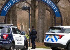Въоръжен мъж, който рани 2-ма души в университета Old Dominion във Вирджиния, е мъртъв, каза колеж