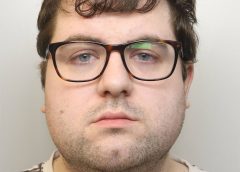 „Злият“ служител в детска градина в Обединеното кралство, изнасилвал малки деца в негова грижа, осъден на 24 години затвор