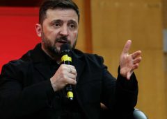 Зеленски ще посети Обединеното кралство, тъй като Стармър казва, че е „жизненоважно“ да продължи да подкрепя Украйна