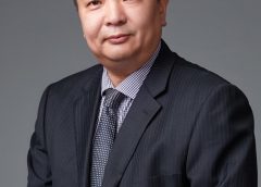 Президентът на университета Фудан предлага “Лего мислене” за трансформиране на академичните дисциплини