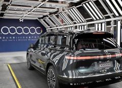 Първата тримесечна печалба подхранва амбициите на Nio