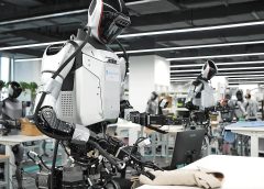 Съоръжението в Хенан обучава роботи да се отличават в различни сценарии