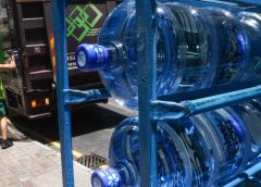 Swire Coca-Cola печели правителствена сделка за HK$32 милиона след скандал с бутилирана вода