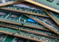 Напредъкът TurboQuant AI на Google срива акциите на чипове с памет, но анализаторите казват, че „купете спада“