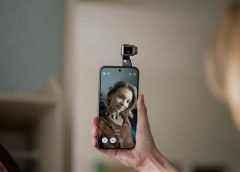 Китайският Honor дебютира телефон-робот и хуманоиден спътник в натискането на AI хардуера