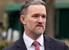 Само виртуални разговори, без нов натиск за инвестиции преди срещата на върха Си-Тръмп: Гриър