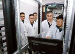 Шанхайският университет стартира нова платформа за AI плюс полимери