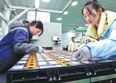 Китай поема водеща роля в глобалното съхранение на енергия