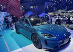 Неравномерно възстановяване: Азия стимулира растежа на автомобилния пазар през 2025 г