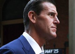 Награден австралийски войник е изправен пред 5 обвинения в убийство в разследване на афганистанските военни престъпления